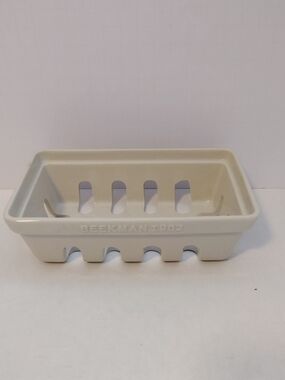 Beekman 1802 Ceramic Soap Dish in Cream